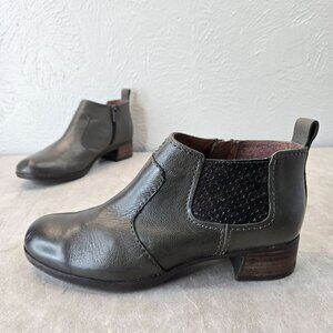 Dansko Ankle Boots Gray Leather Preppy Minimalist Western Chelsea Comfort Bootie